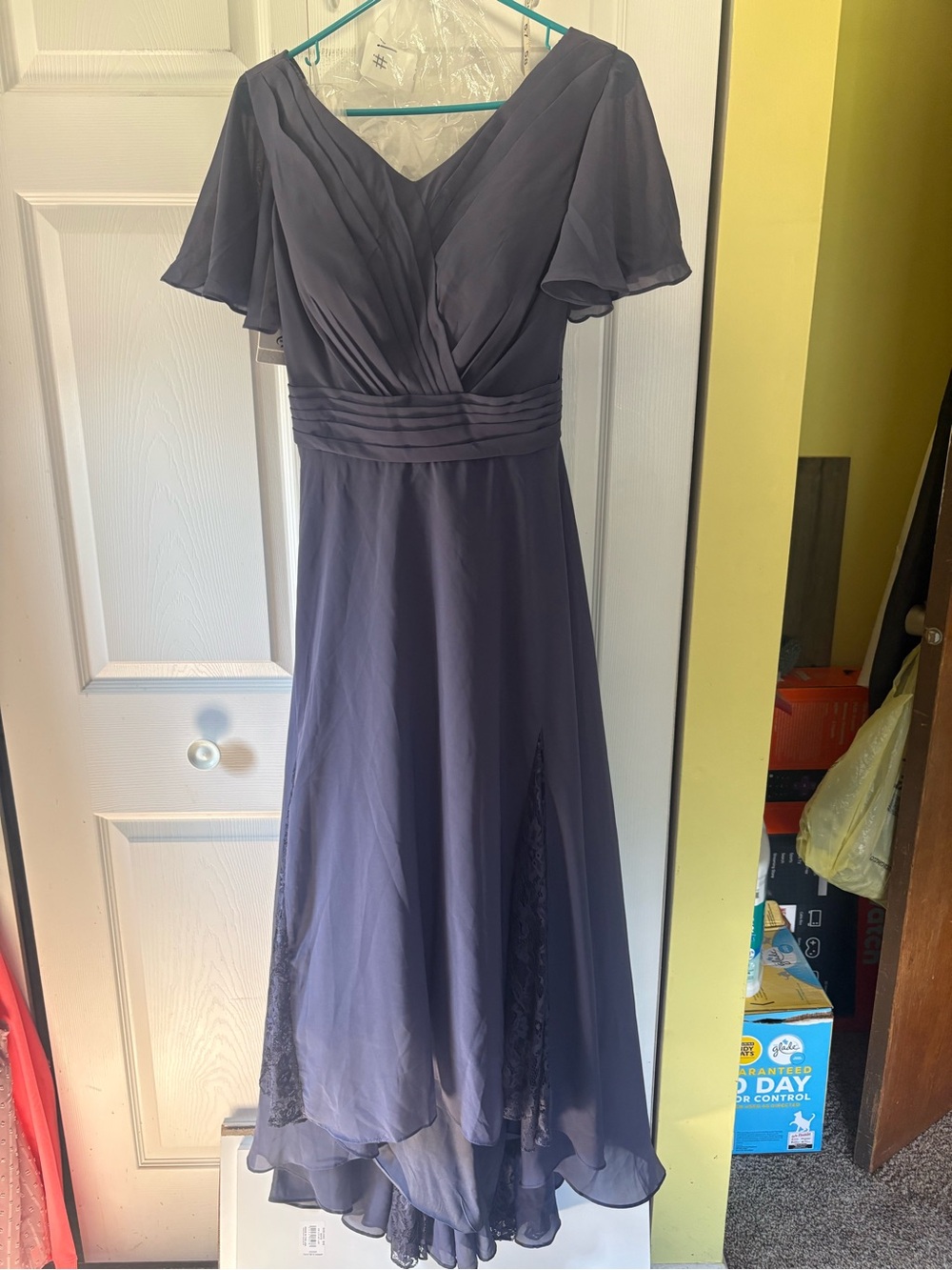 Elegant V-Neck Lavender-Gray Chiffon Evening Dress